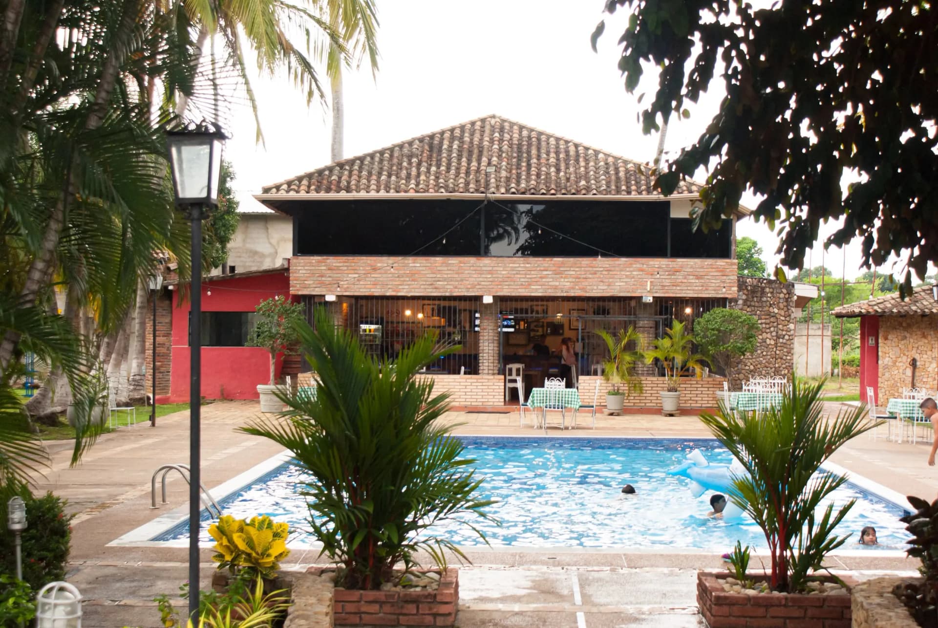 Restaurante y pizzería en Barinas - La Pizzería del Hotel Cacique